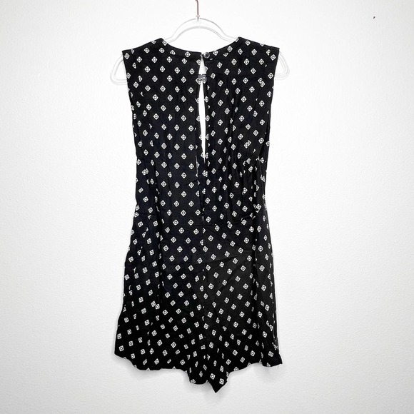 FREE PEOPLE Sleeveless Romper Navy Blue Geometric Medium - Picture 9 of 11